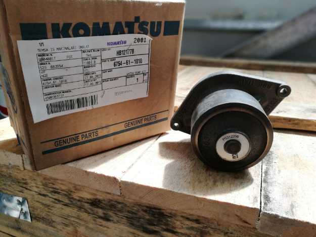 Label of KOMATSU PUMP WATER 6754611010
