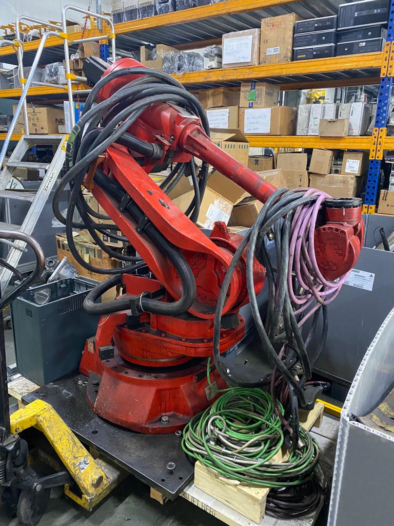 Trade OSMI parts & surplus inventory Comau Robotics C4G RCC3 Welding