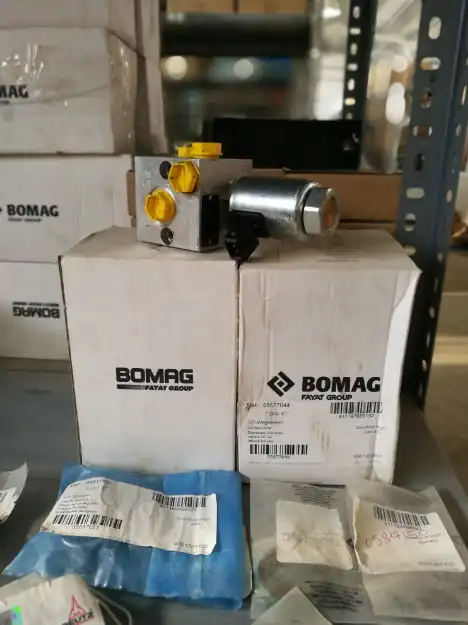 Picture of BOMAG BOMAG WAY VALVE 05877044 5877044
