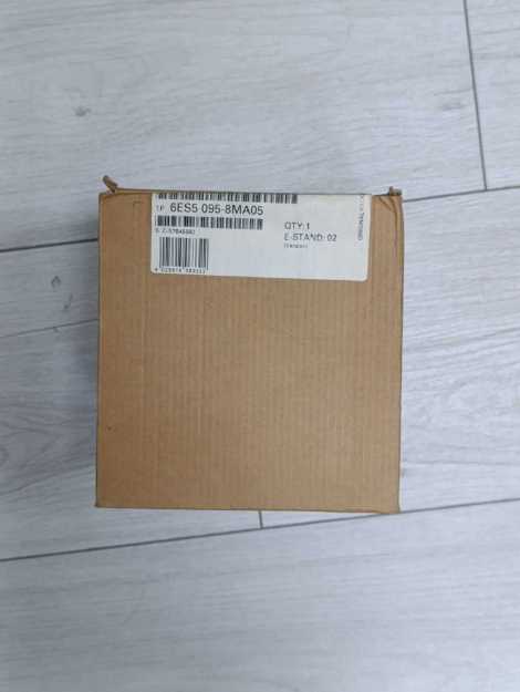 Picture of SIEMENS SIMATIC S5, Compact Unit S5-95U 6ES5095-8MA05