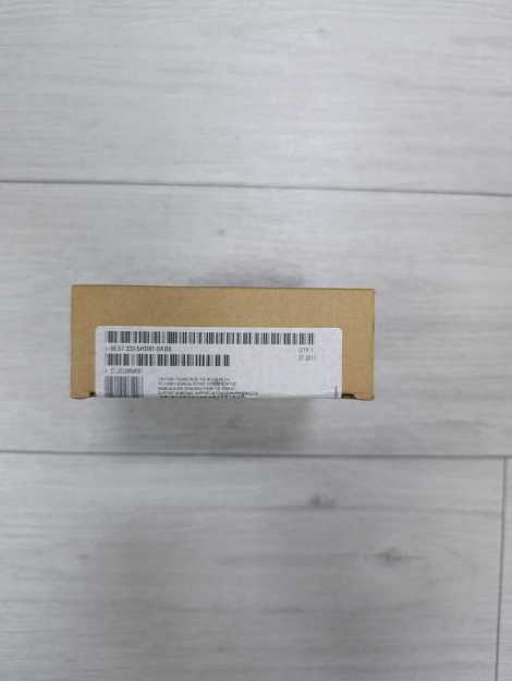 Picture of SIEMENS SIMATIC S7-300, Analog output SM 332, isolated, 4 AO, U/I; diagnostics; resolution 11/12 bits, 20-pole, removing and inserting possible with 6ES7332-5HD01-0AB0