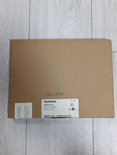 Picture of SIEMENS SIMATIC S7-400, digital output SM 422, isolated 16 DO; 5..230 V AC, 5 A relay 6ES7422-1HH00-0AA0