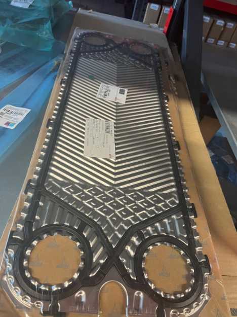 Picture of Deutz END PLATE 04228424